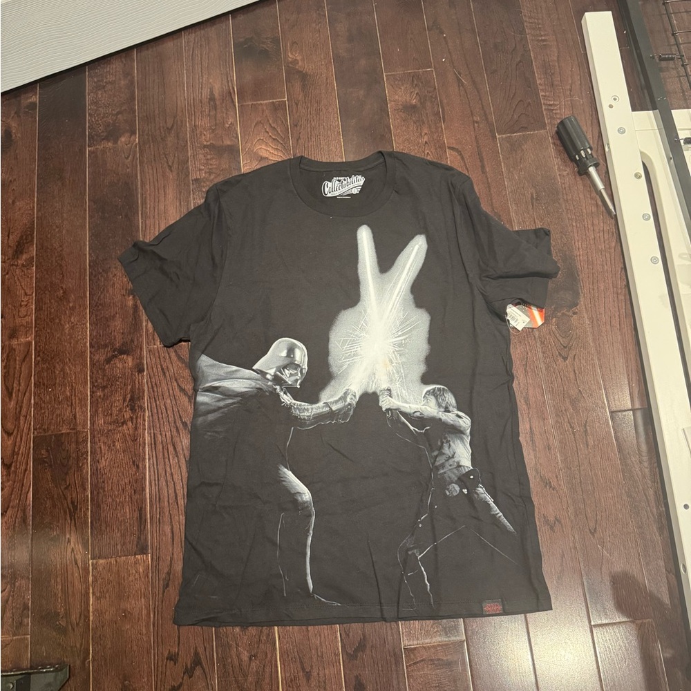 Star Wars Black Graphic T-Shirt NWT